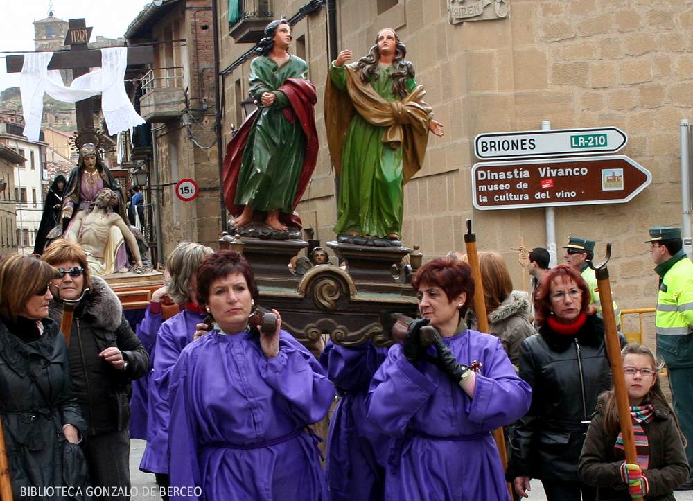 Procesión de los "Picaos" de San Vicente de la Sonsierra (La Rioja, España)